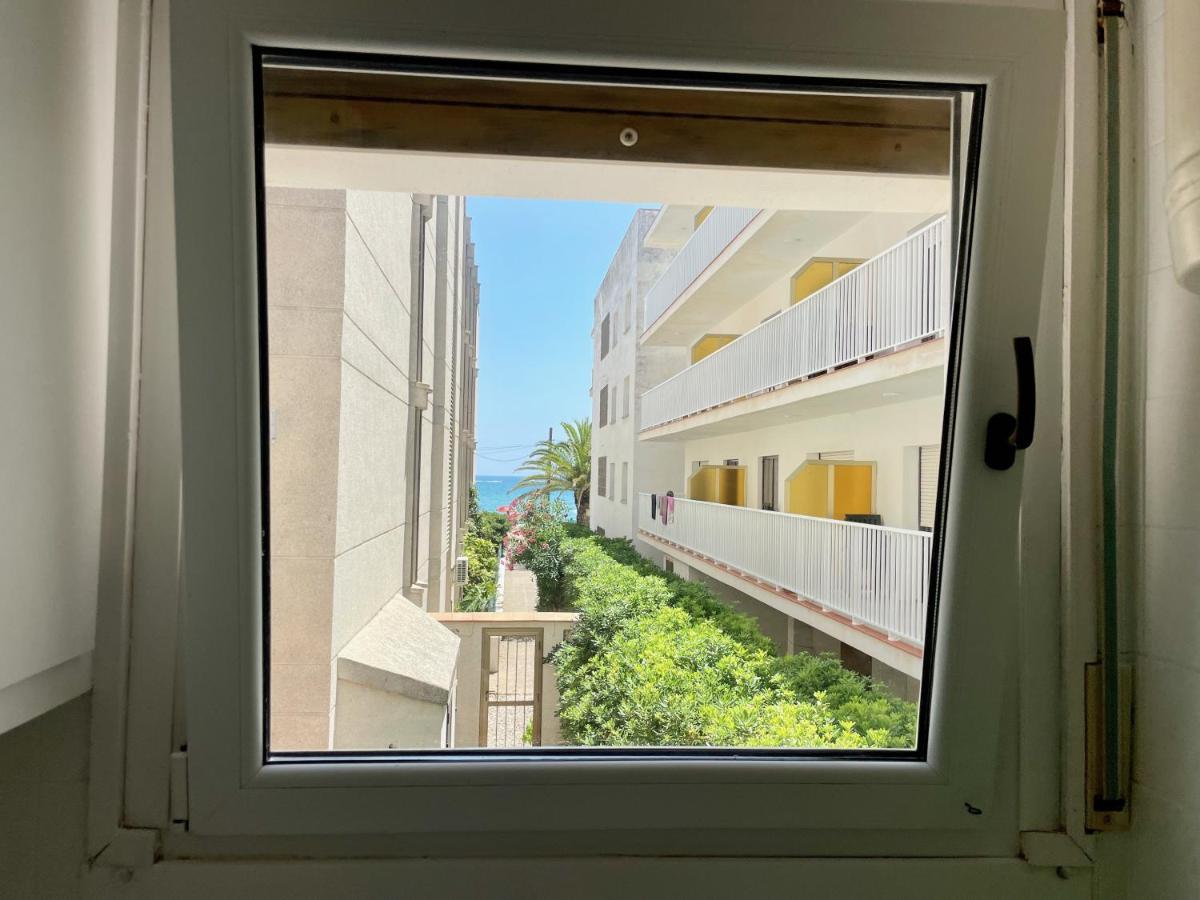 Apartamentos Ancora Romana Calafell Buitenkant foto
